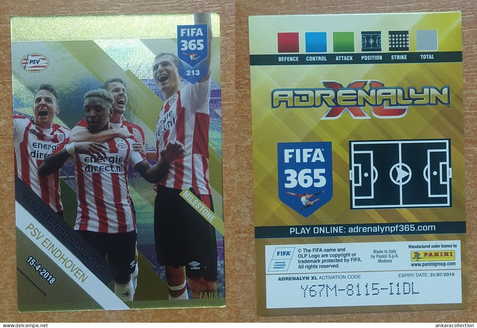 AC - 213 PSV EINDHOVEN  24 TIMES DUTCH CHAMPIONS  PANINI FIFA 365 2019 ADRENALYN TRADING CARD - Trading-Karten