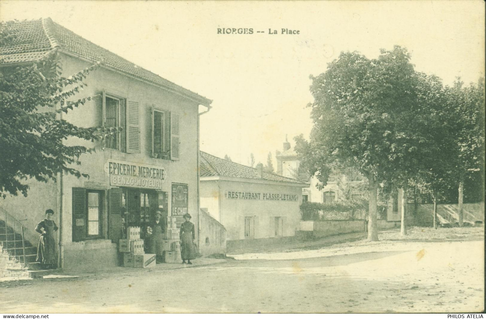 CP CPA Riorges La Place Epicerie Mercerie Restaurant Plasse Letang Cachet 22e Régiment D'infanterie FM 1915 - Riorges