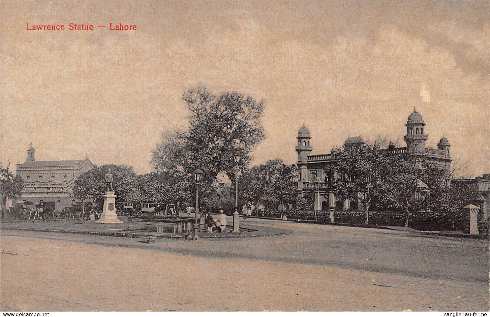 CPA PAKISTAN / LAWRENCE STATUE / LAHORE - Pakistan