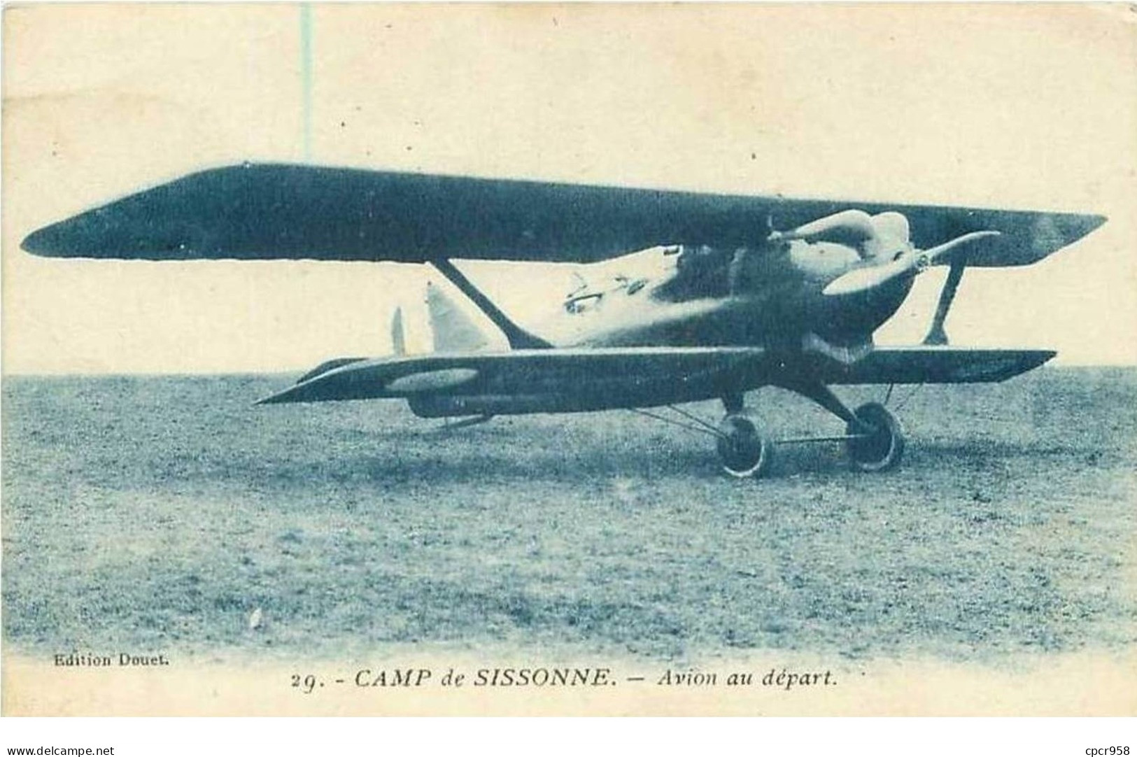 02.SISSONNE.CAMP DE SISSONNE.AVION AU DEPART - Sissonne