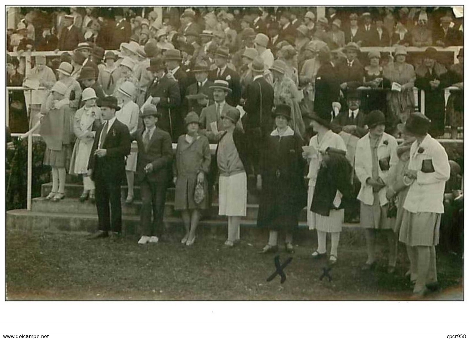 03.MOULINS.n°23.CP PHOTO.PERSONNES - Moulins