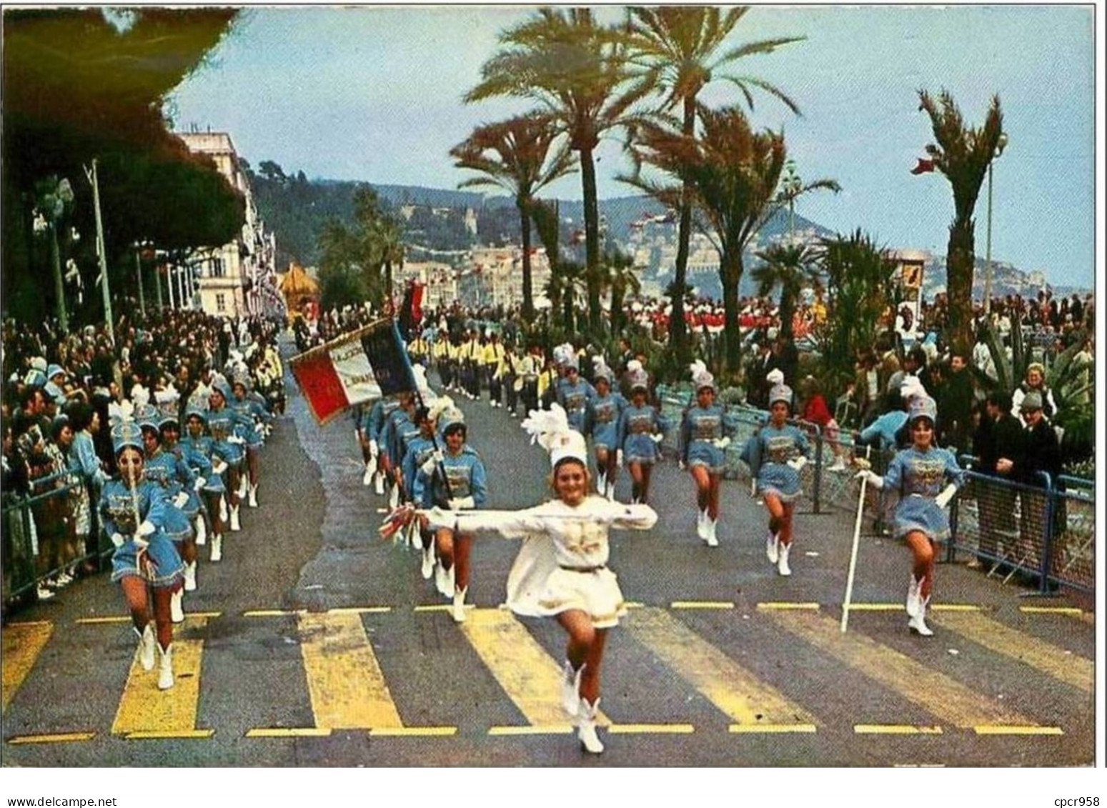 06.NICE.DEFILE DED MAJORETTESSUR LA PROMENADE DES ANGLAIS.CPSM - Altri & Non Classificati