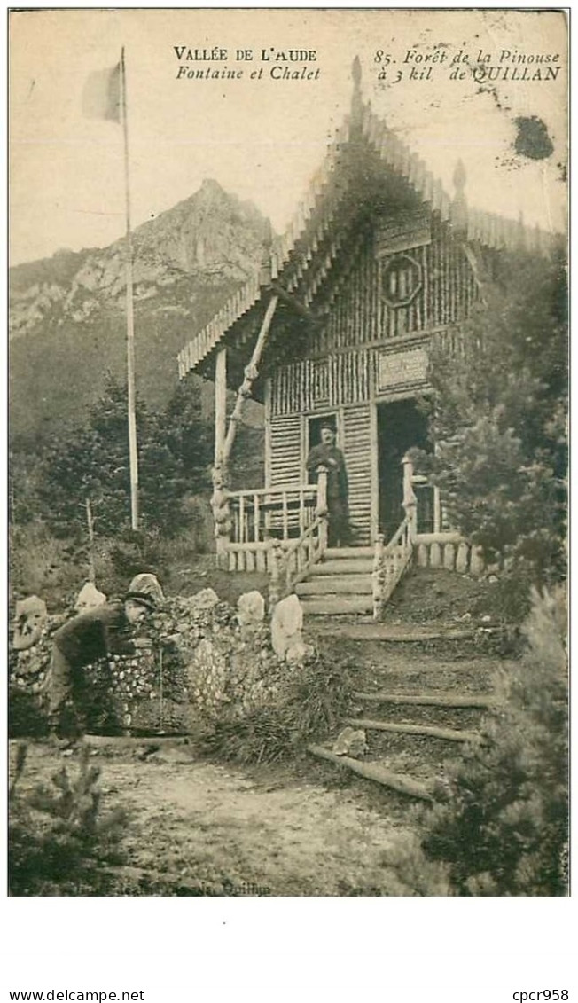 11.VALLEE DE L'AUBE.n°25663.FORET DE LA PINOUSSE.FONTAINE ET CHALET.PLIE.VOIR ETAT - Andere & Zonder Classificatie