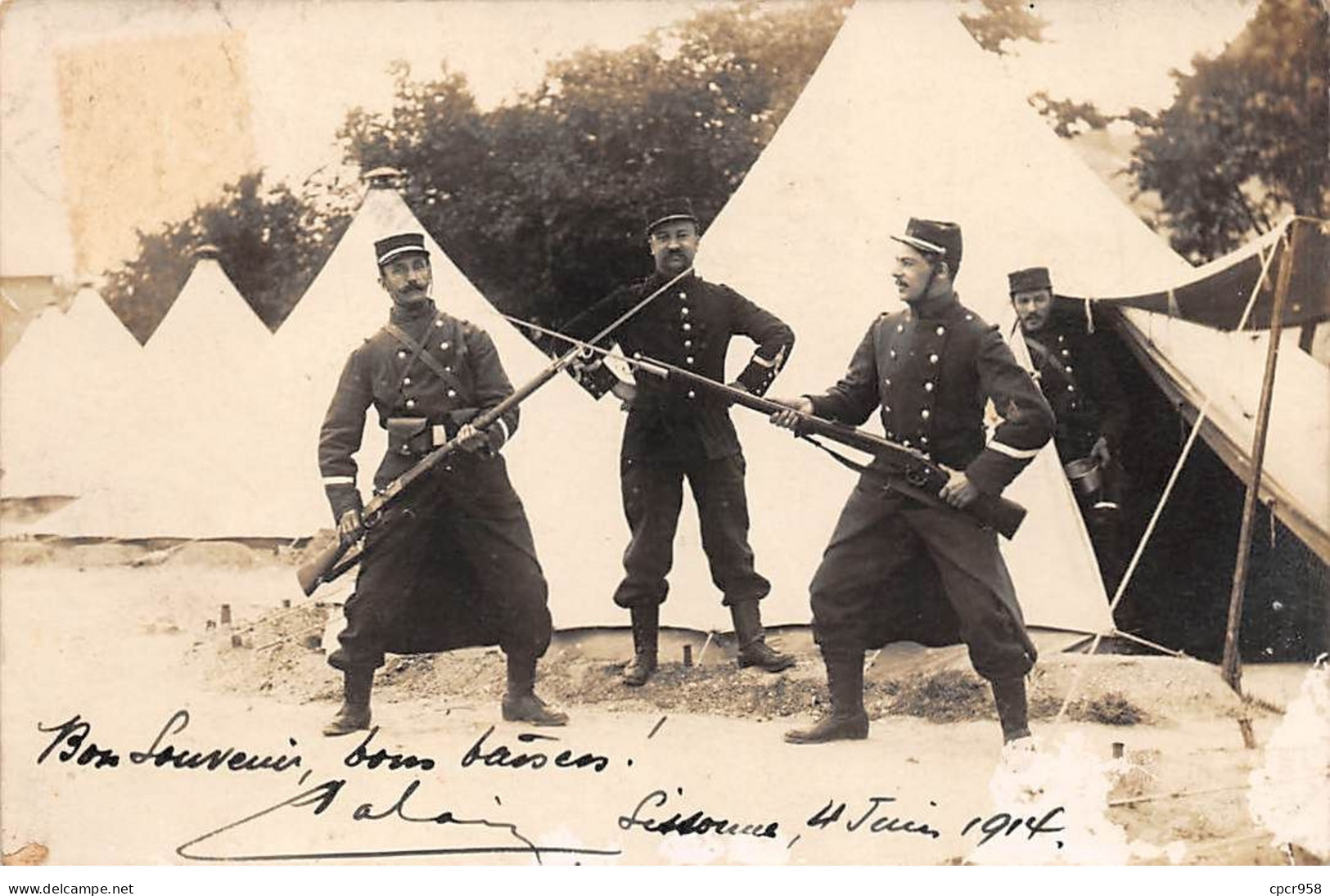 02 - N°72798 - SISSONNE - 18ème Militaires Avec Leurs Fusils - Carte Photo - Sissonne