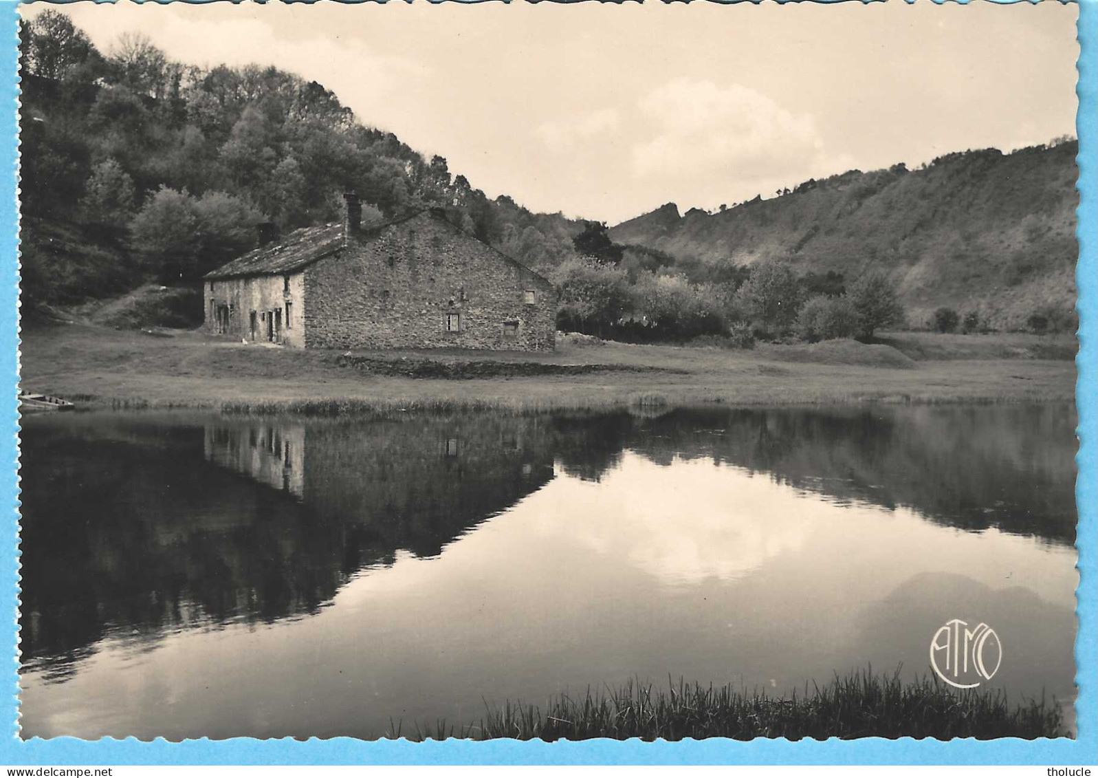 Les Ardennes Françaises-La Vallée De La Semoy (Semois)-Ferme De La Rowa Et Rochers De Linchamps (Les Hautes Rivières) - Montherme