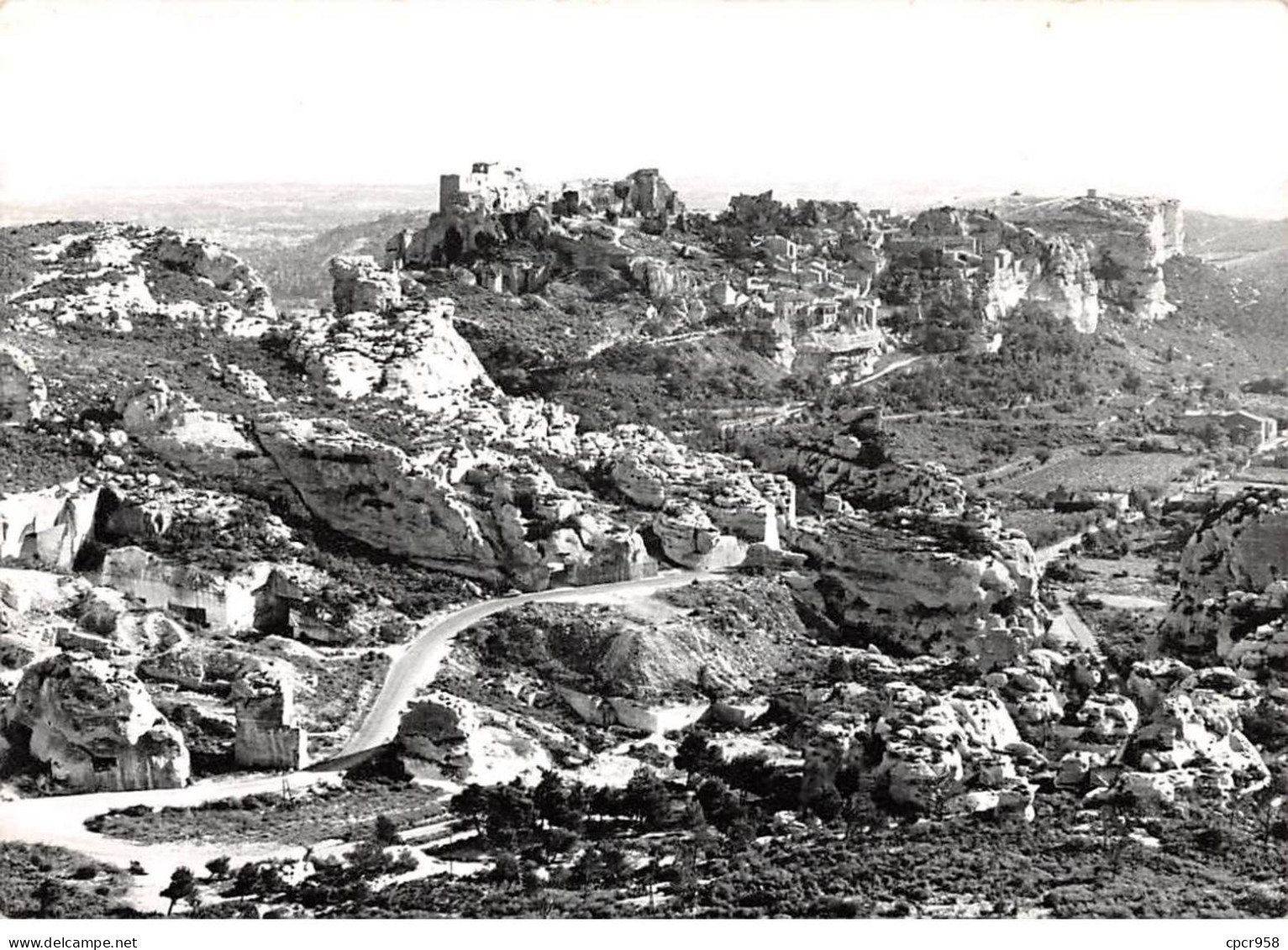 13 - LES BAUX DE PROVENCE - SAN41022 - Vue Générale - CPSM 15x10 Cm - Les-Baux-de-Provence