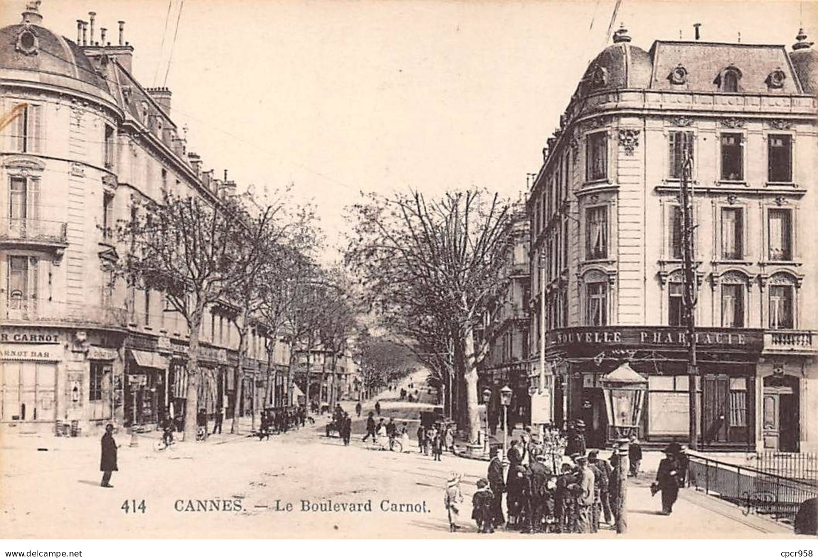 06 - CANNES - SAN56639 - Le Boulevard Carnot - Cannes
