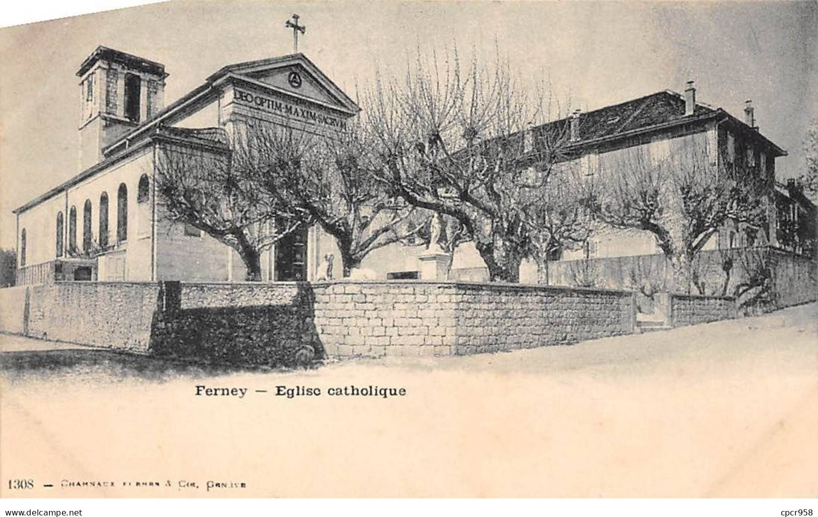 01 - SAN62576 - FERNEY - Eglise Catholique - Ferney-Voltaire