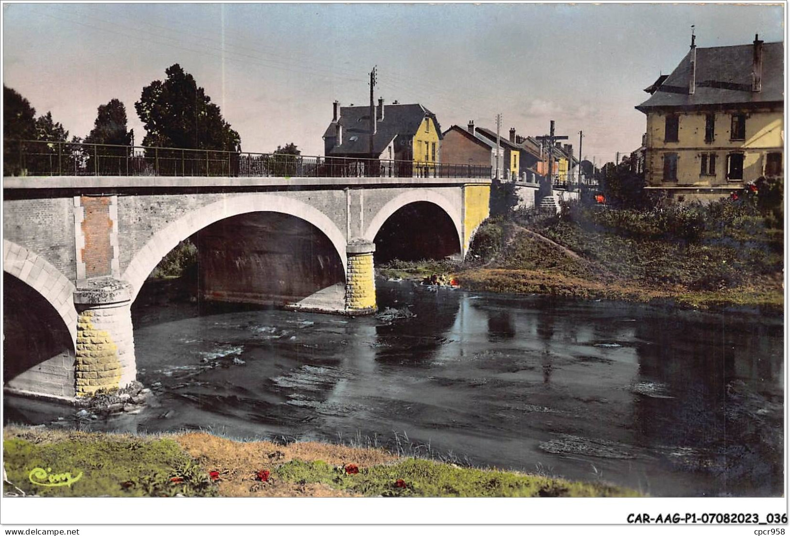 CAR-AAGP1-08-0019 - ATTIGNY - Le Pont Et Les Bourgs - Andere & Zonder Classificatie