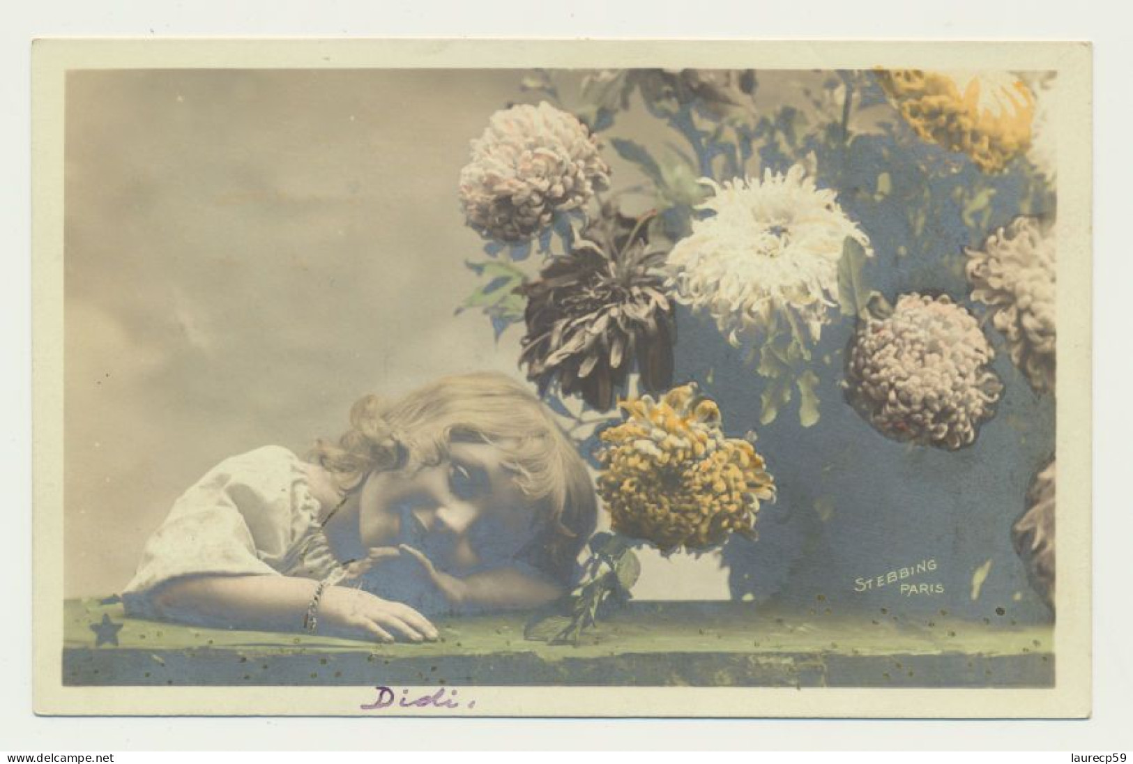 Lot De 4 Cartes Enfants  - Fillette Aux Chrysanthèmes -  Portrait - Photographe STEBBING - Portraits