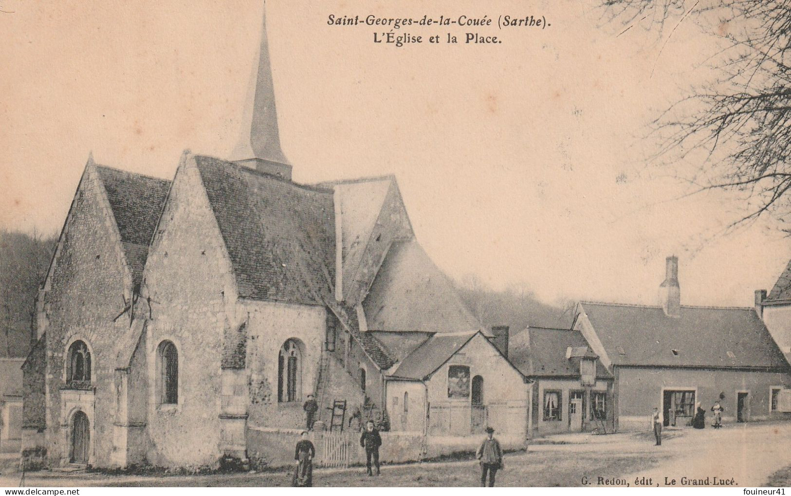 Saint-Georges-de-la Couée - L'Eglise Et La Place - Andere & Zonder Classificatie