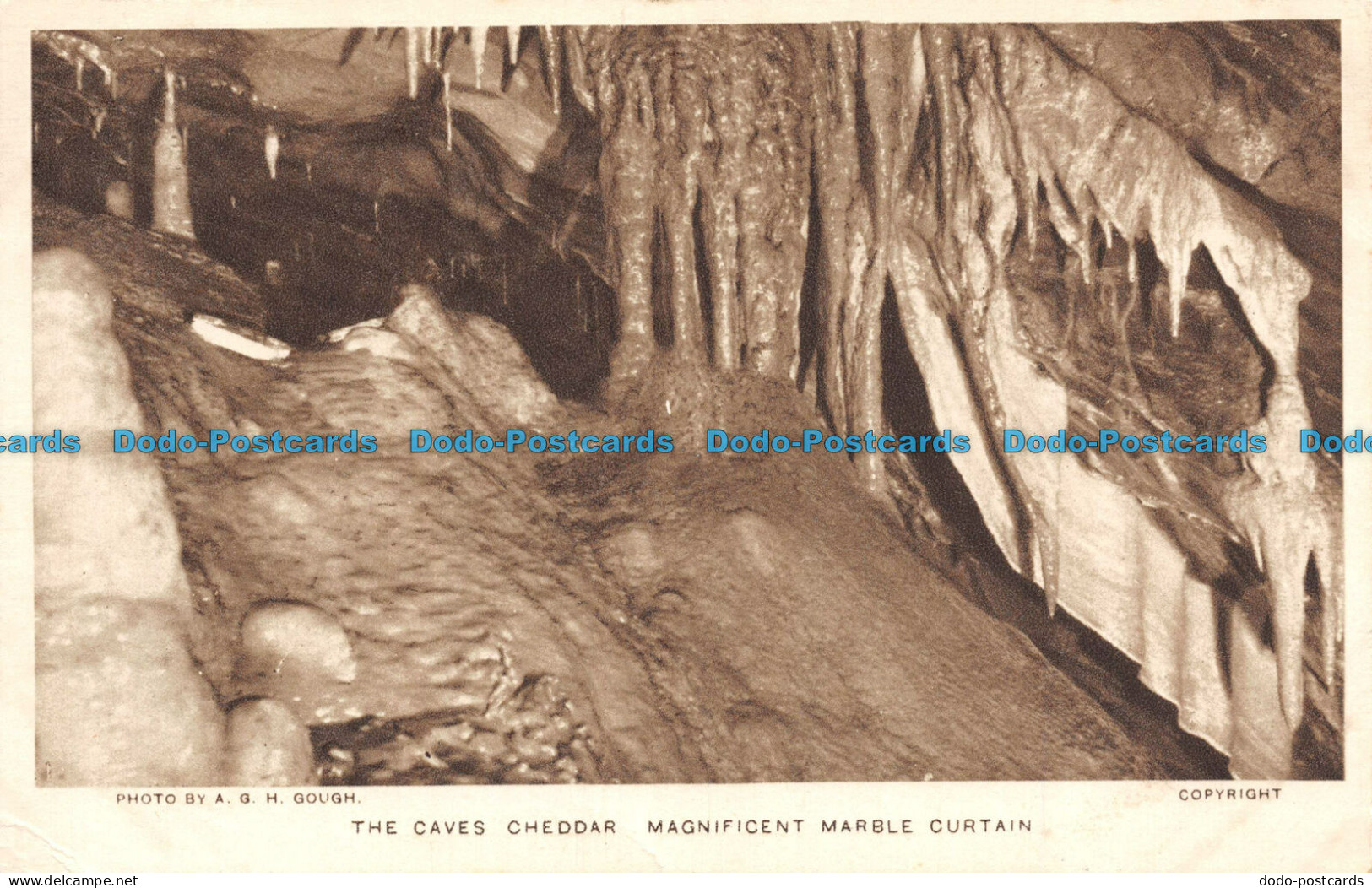 R108172 The Caves Cheddar. Magnificent Marble Curtain. A. G. H. Gough - Wereld