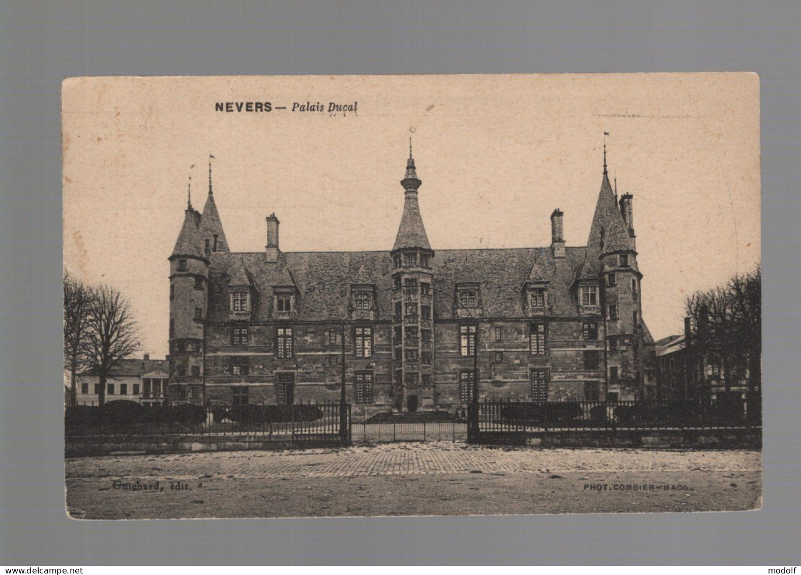 CPA - 58 - Nevers - Palais Ducal - Circulée En 1932 - Nevers