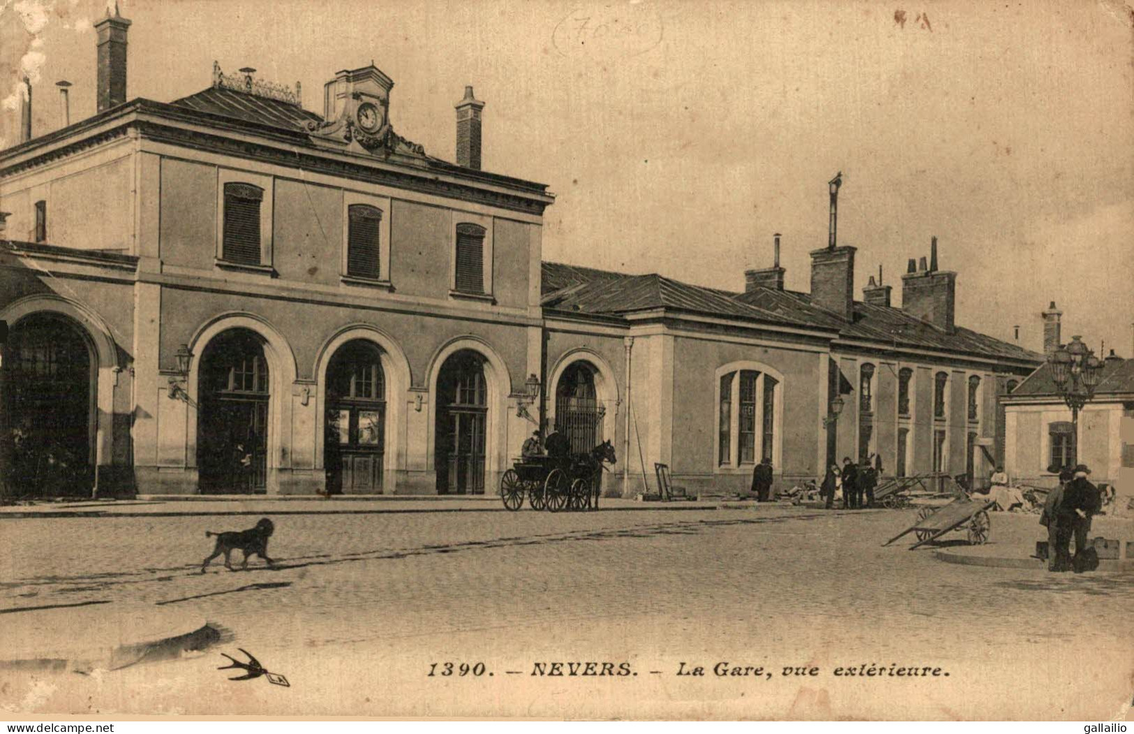 NEVERS LA GARE VUE EXTERIEURE - Nevers