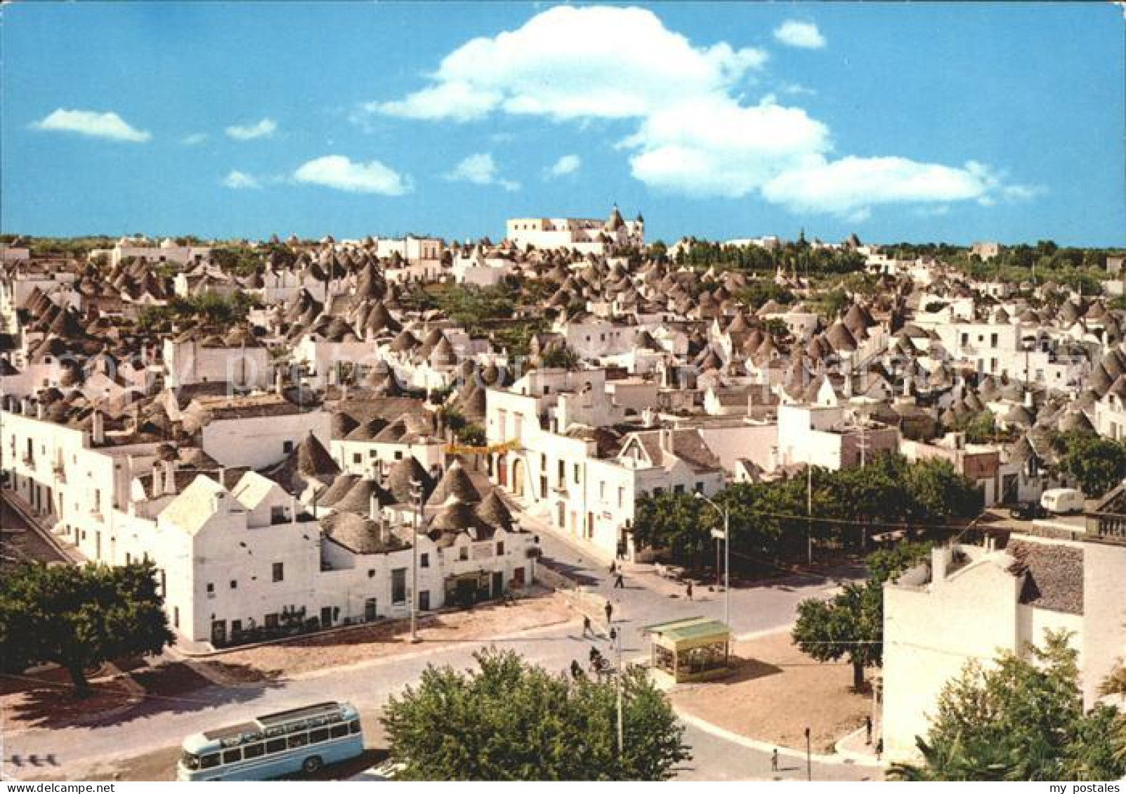 72224063 Alberobello Apulien Panorama Della Zona Dei Trulli Alberobello Apulien - Other & Unclassified