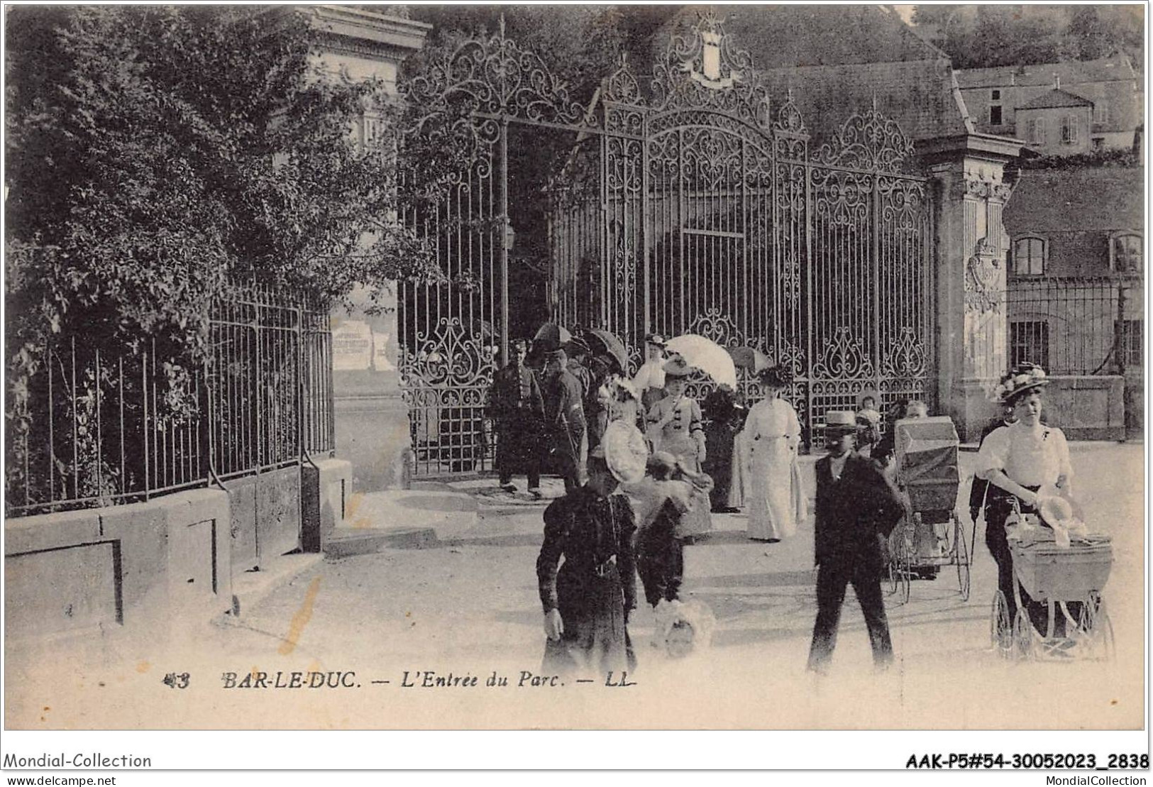 AAKP5-54-0445 - BAR-LE-DUC - L'entrée Du Parc - Bar Le Duc