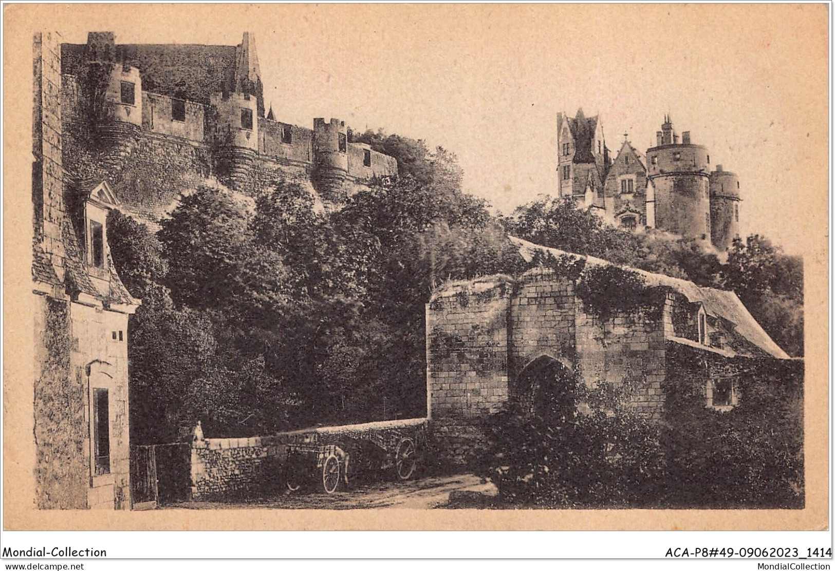 ACAP8-49-0711 - MONTREUIL-BELLAY - Porte De Ville Et Fortifications Du Chateau  - Montreuil Bellay