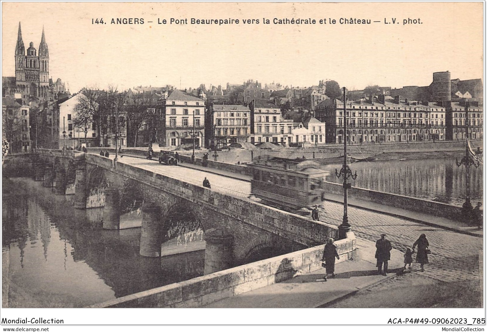 ACAP4-49-0396 - ANGER - Le Pont Beaurepaire Vers La Cathedrale Et Le Chateau  - Angers