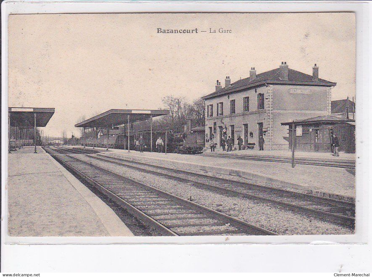 BAZANCOURT: La Gare - Très Bon état - Bazancourt