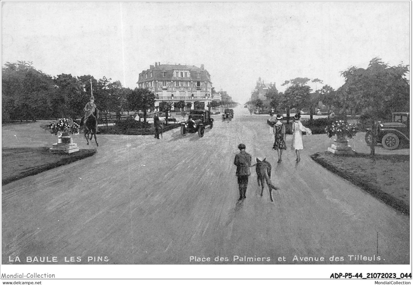 ADPP5-44-0399 - LA BAULE-les-PINS - Place Des Palmiers Et Avenue Des Tilleuls  - La Baule-Escoublac