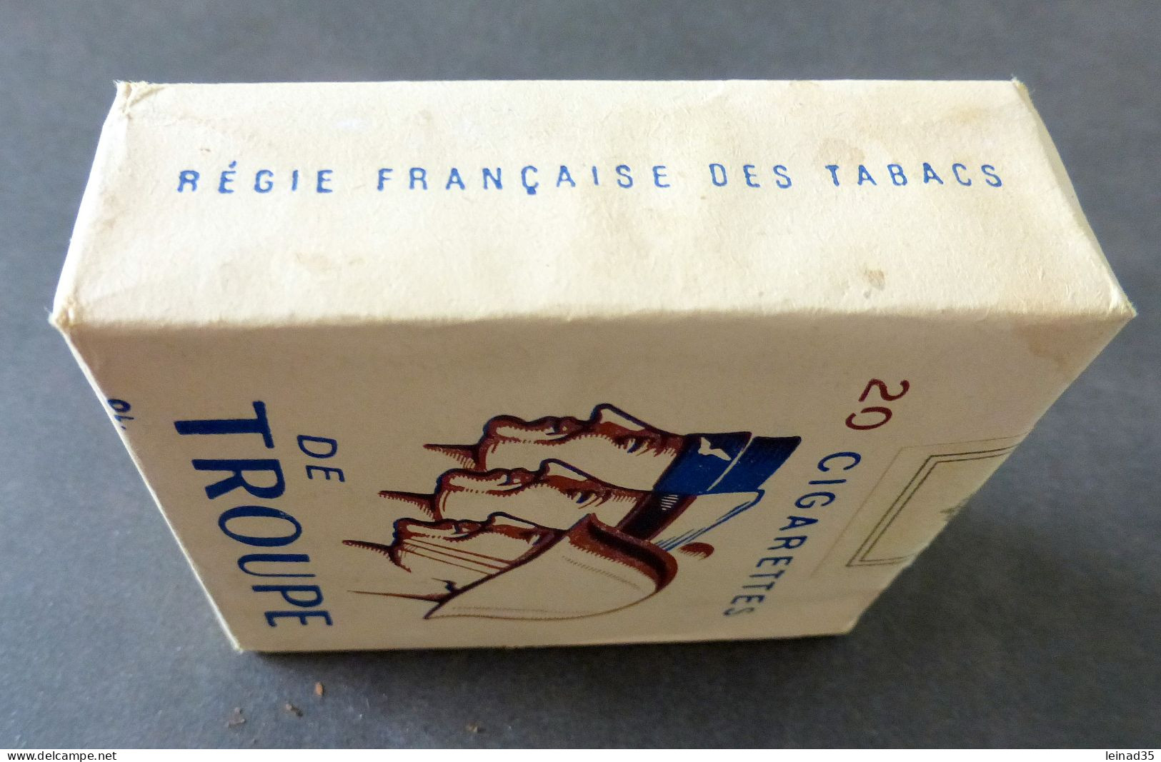 5  Paquets De 20 Cigarettes " Troupe" , Jamais Ouverts . Pour Collection - Equipaggiamento