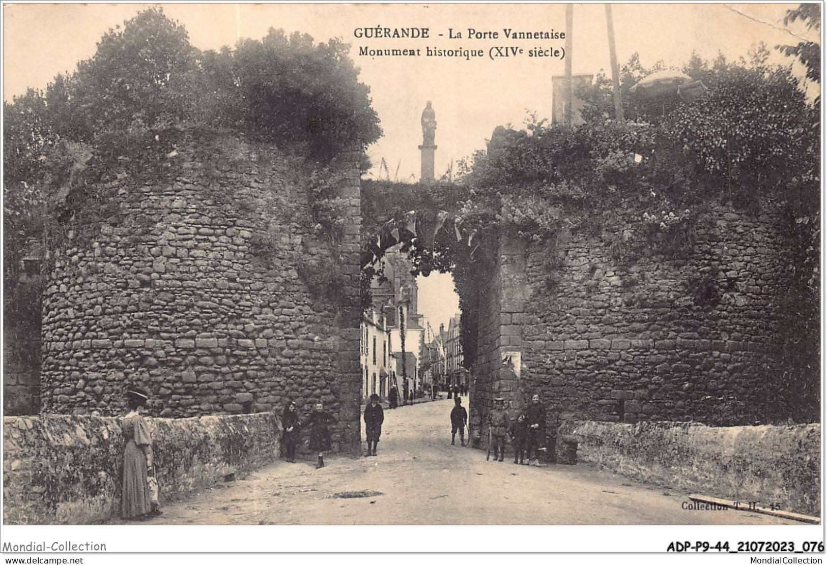 ADPP9-44-0801 - GUERANDE - Porte Vannetaise - Monument Historique - Guérande