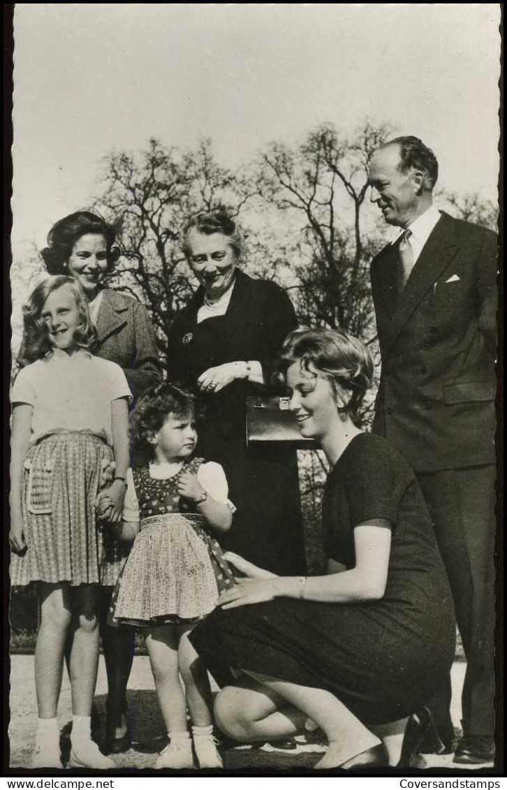 Verloving Van Z.K.H. Prins Albert Van Luik Met Prinses Donna Paola Ruffo Di Calabria - Familles Royales