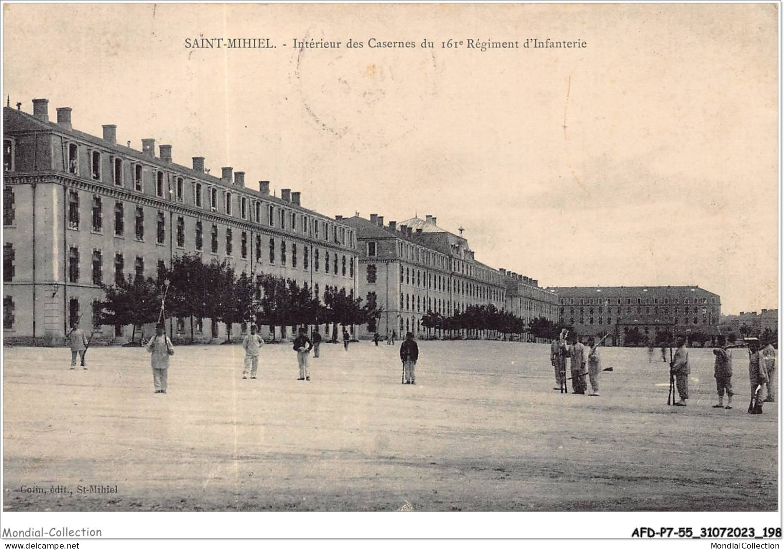 AFDP7-55-0825 - SAINT-MIHIEL - Intérieur Des Casernes Du 161e Régiment D'infanterie  - Saint Mihiel