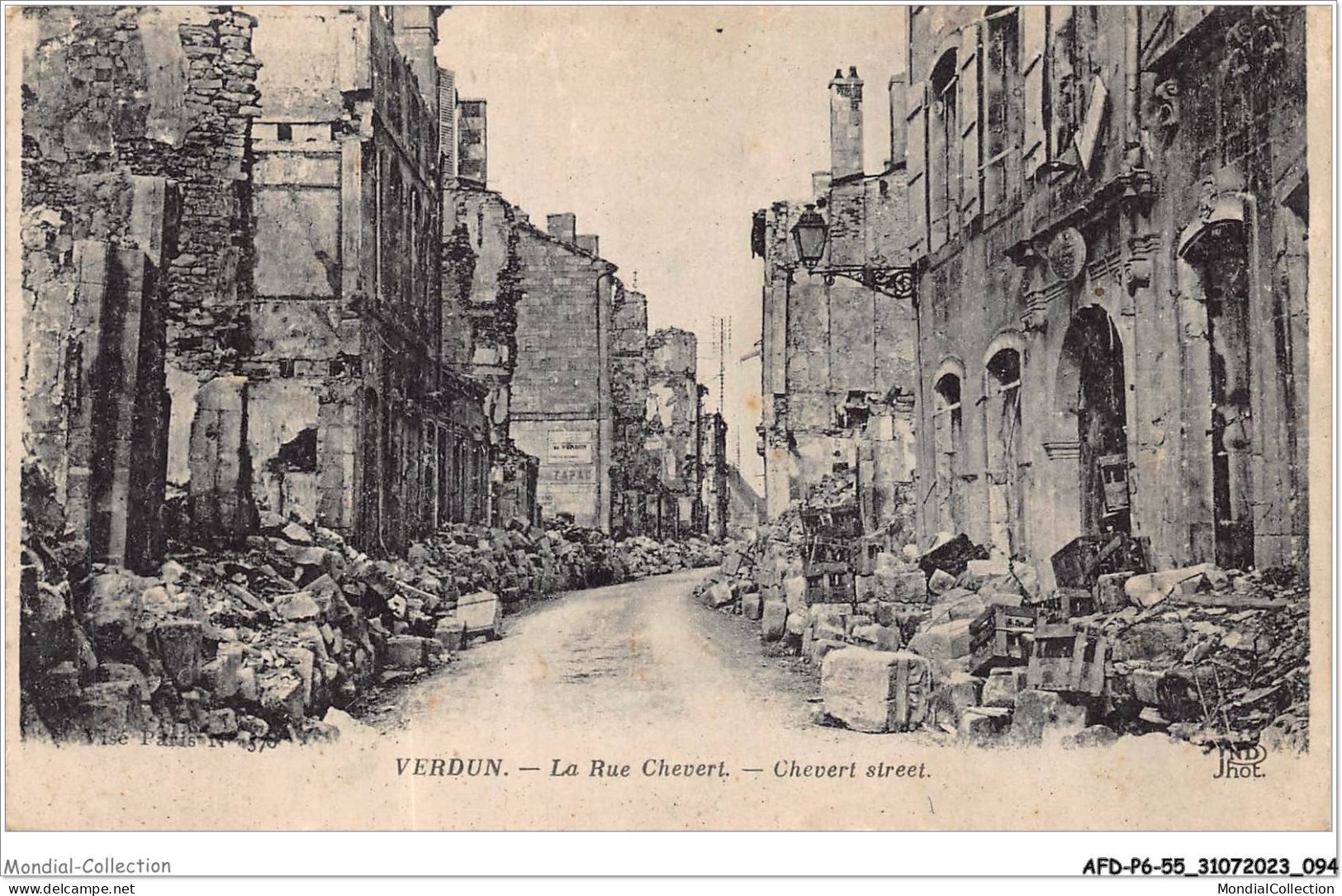 AFDP6-55-0657 - VERDUN - La Rue Chevert  - Verdun