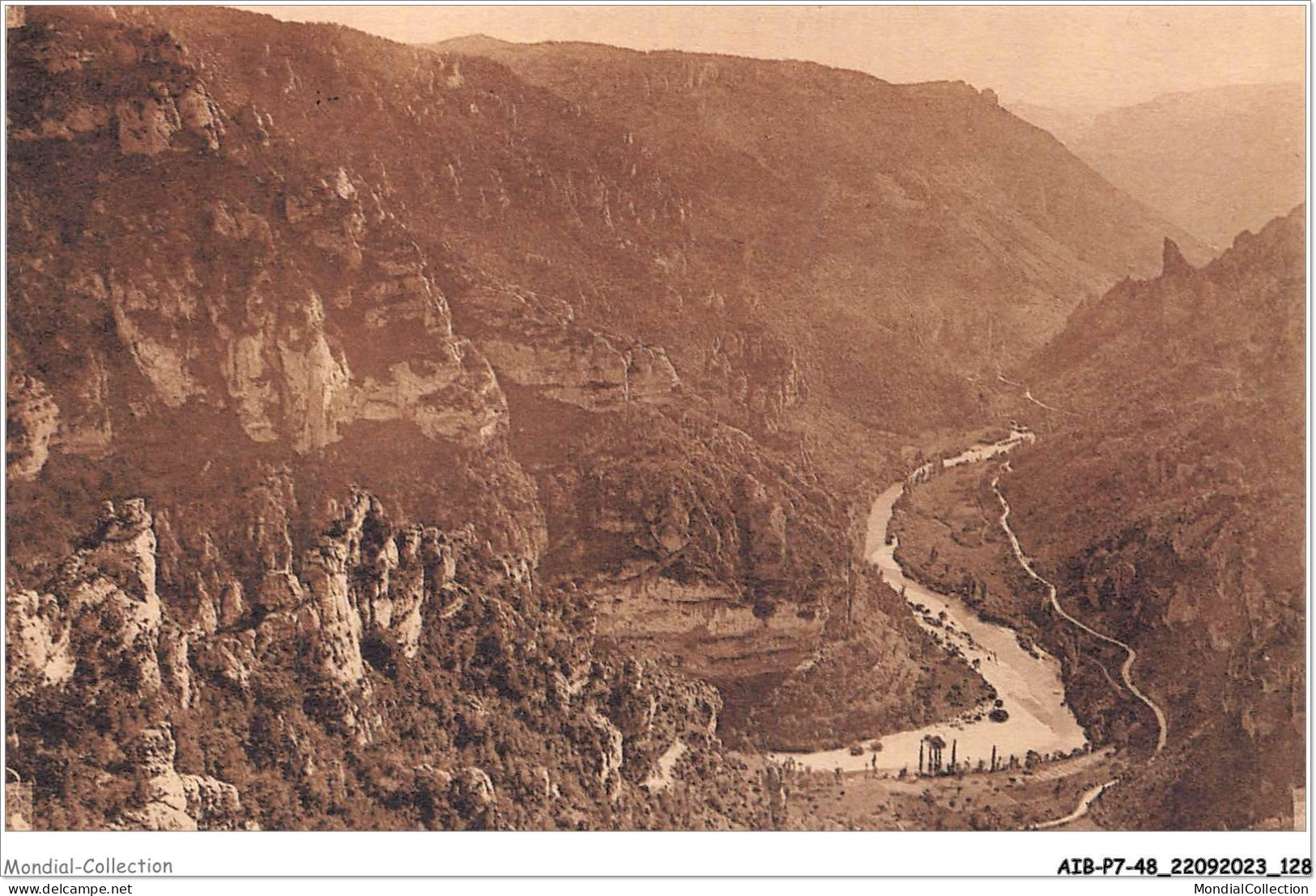 AIBP7-48-0780 - GORGES DU TARN - Le Point Sublime - Aval  - Gorges Du Tarn