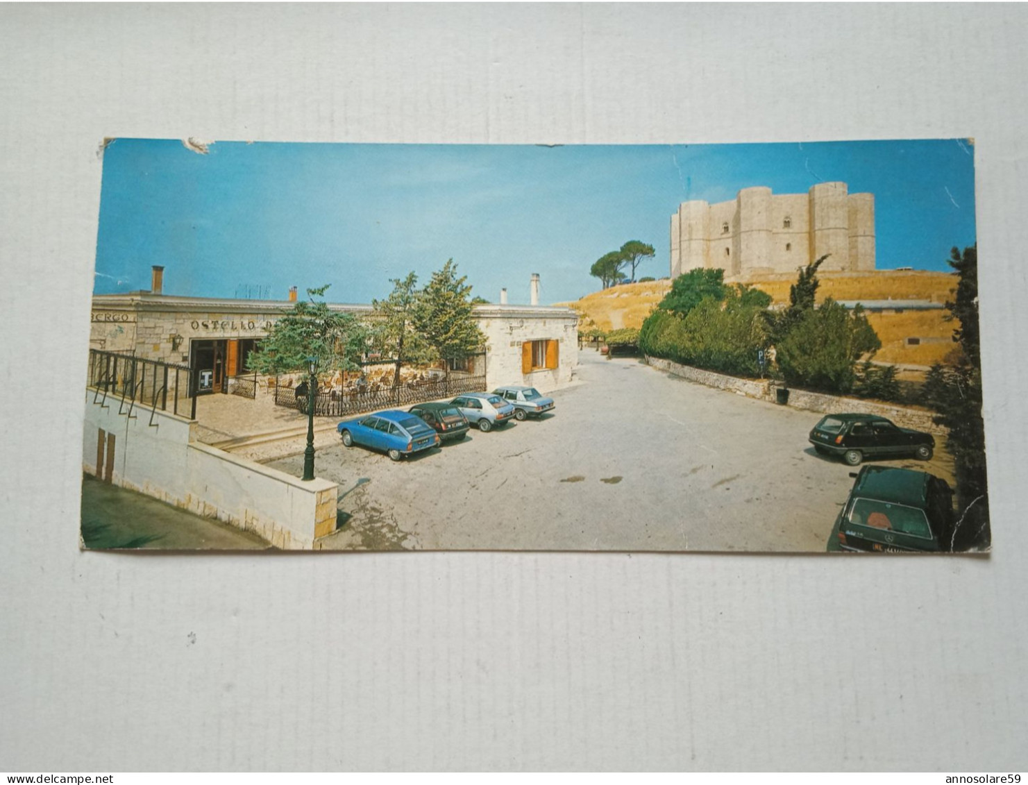 CARTOLINA 21,5X10 Cm. BARI, CASTEL DEL MONTE - IL CASTELLO DI FEDERICO II DI SVEVIO - NON VIAGGIATA - F/G - COLORI - Bari