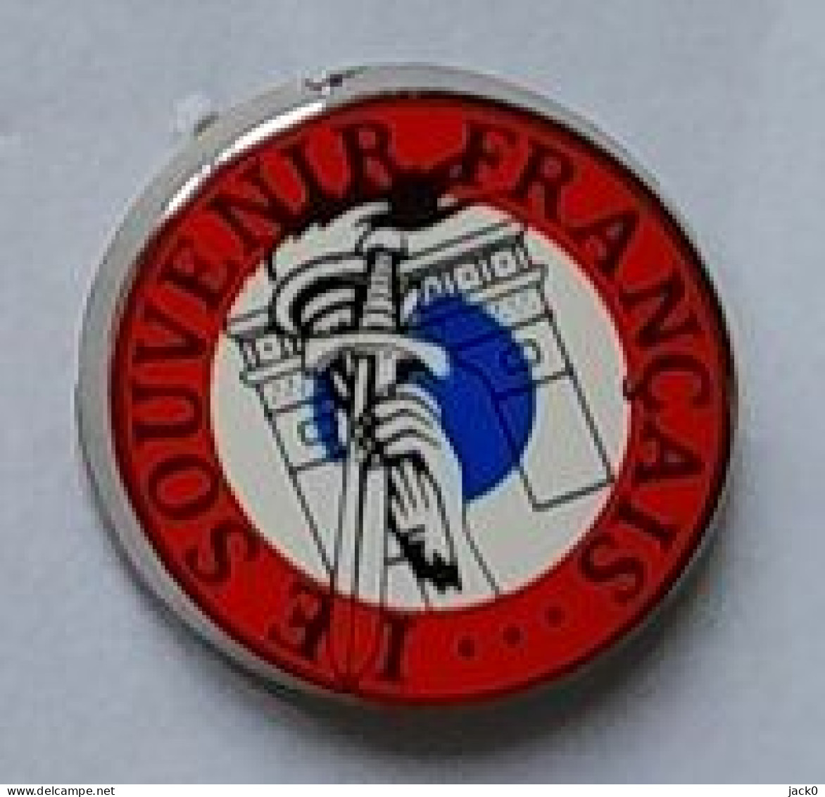 Pin' S  Argenté  Rond  Militaire ?  ARTHUS  BERTRAND, SOUVENIR  FRANÇAIS - Arthus Bertrand