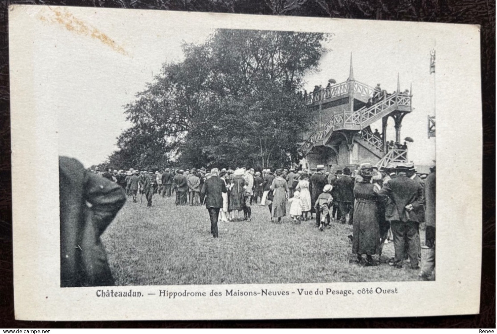 Chateaudun Hippodrome Des Maisons Neuves - Vue Du Pesage, Côté Ouest - Chateaudun