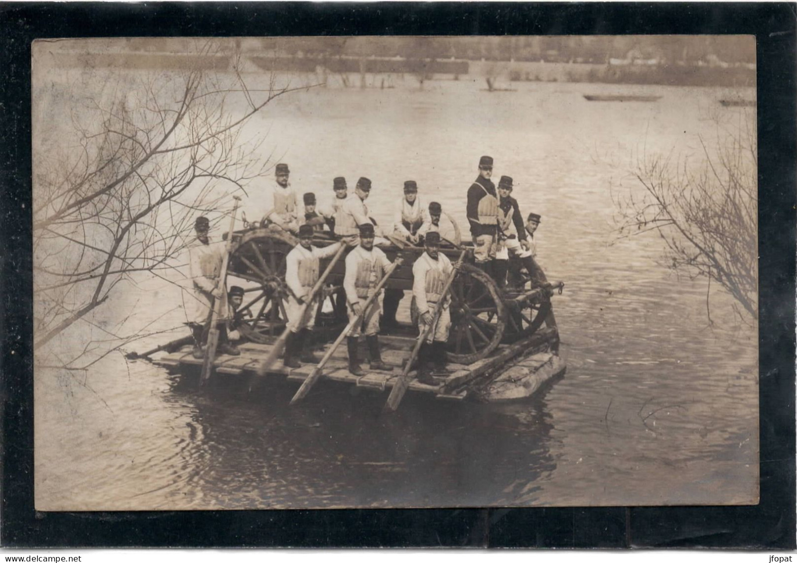 MILITARIA - Transport De Caisson Par Le Génie - Manöver