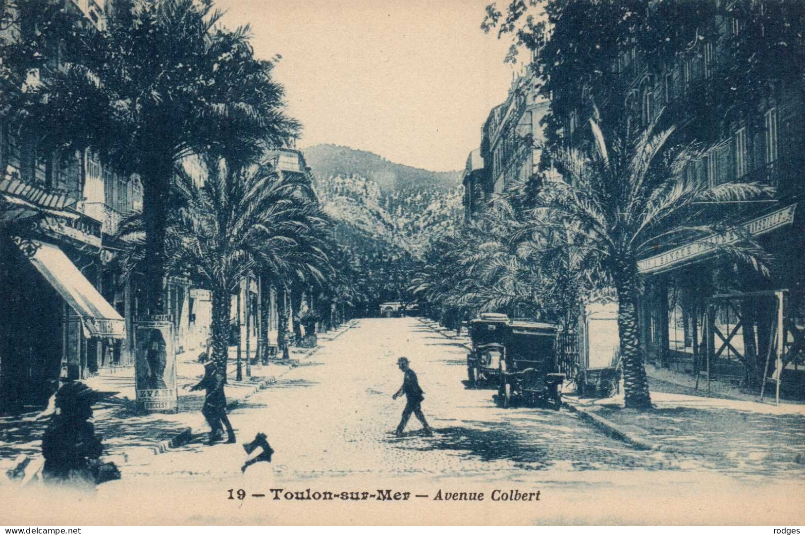 83 , Cpa TOULON , 19 , Avenue Colbert (15491) - Toulon