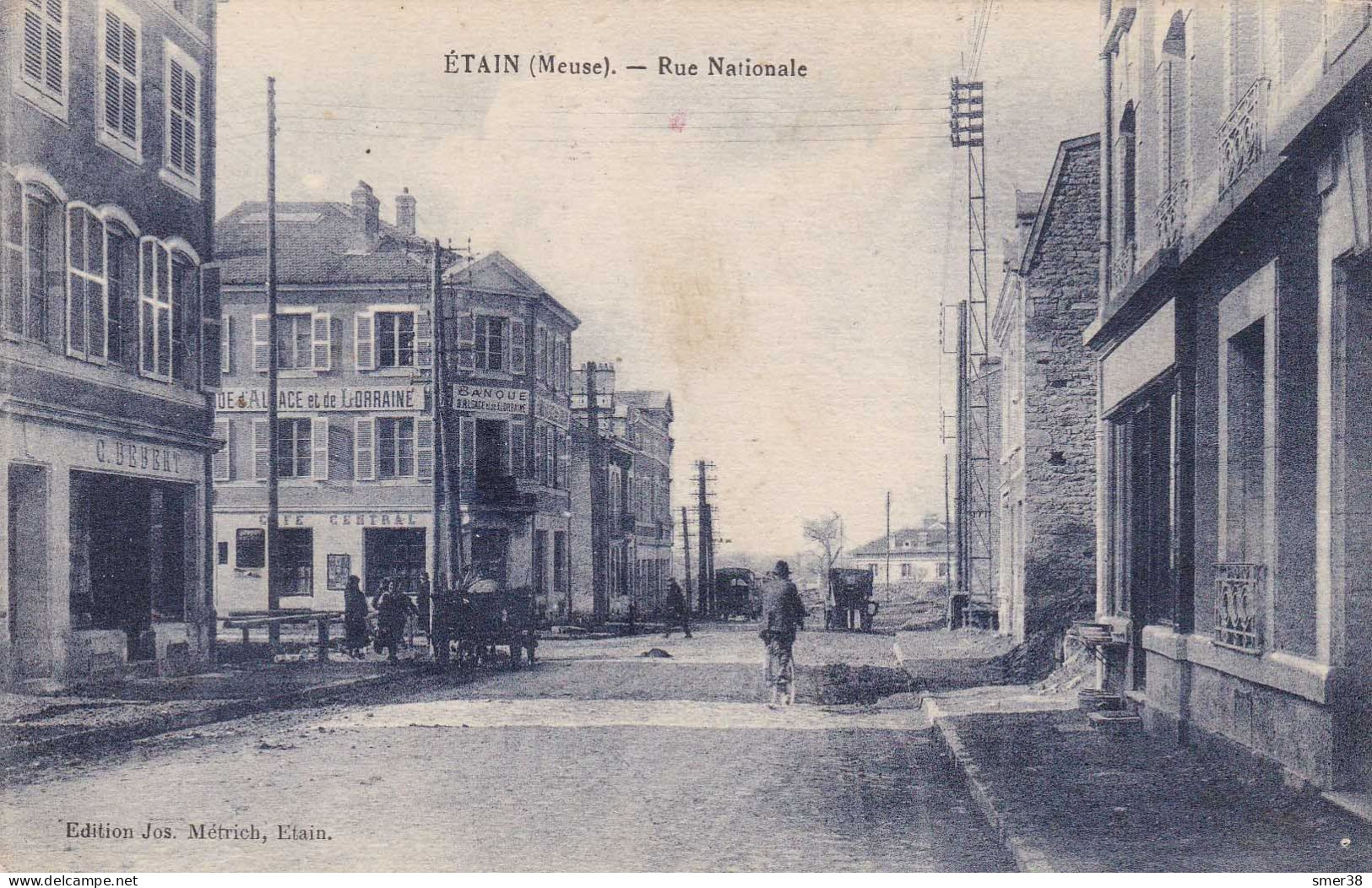 55 - ETAIN - Rue Nationale - Cpa Animée - Etain