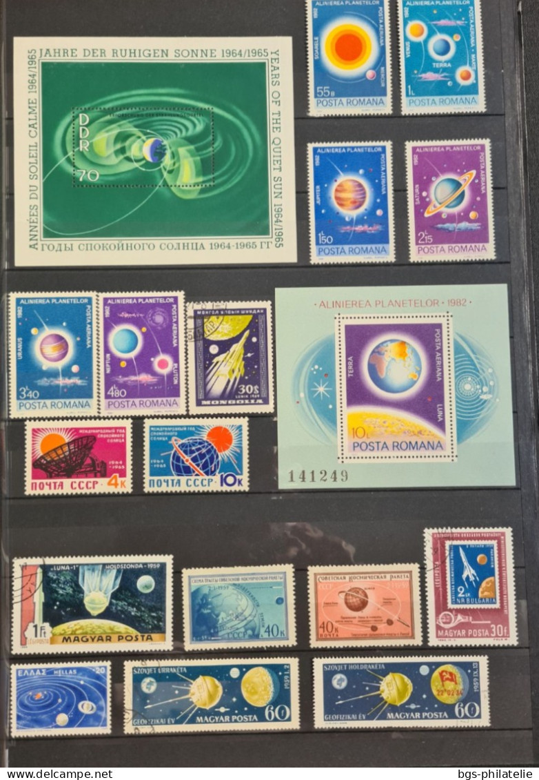 Collection de timbres sur le thème de l'espace.