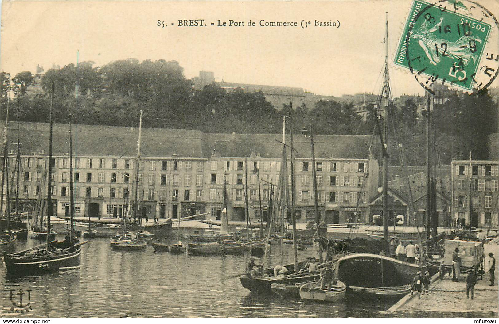 29* BREST  Le Port De Commerce       RL40,0403 - Brest