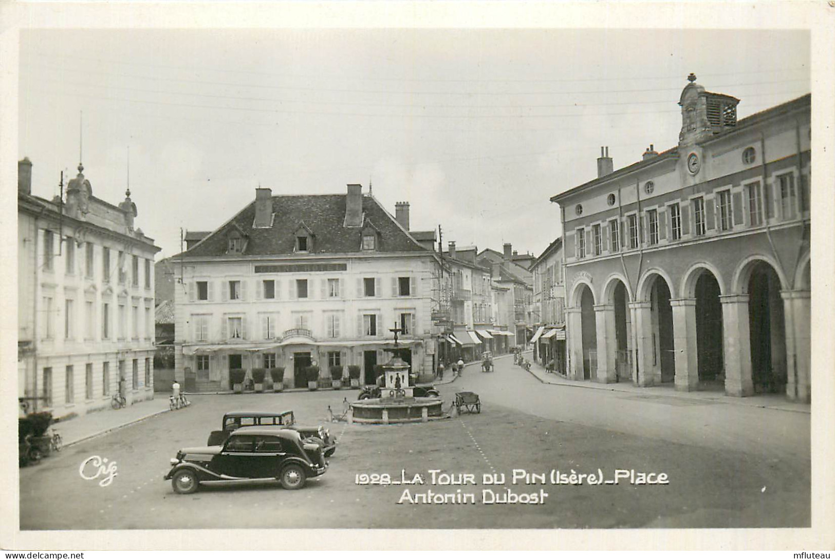 38* LA TOUR DU PIN  Place Antonin Dubost       RL40,1006 - La Tour-du-Pin