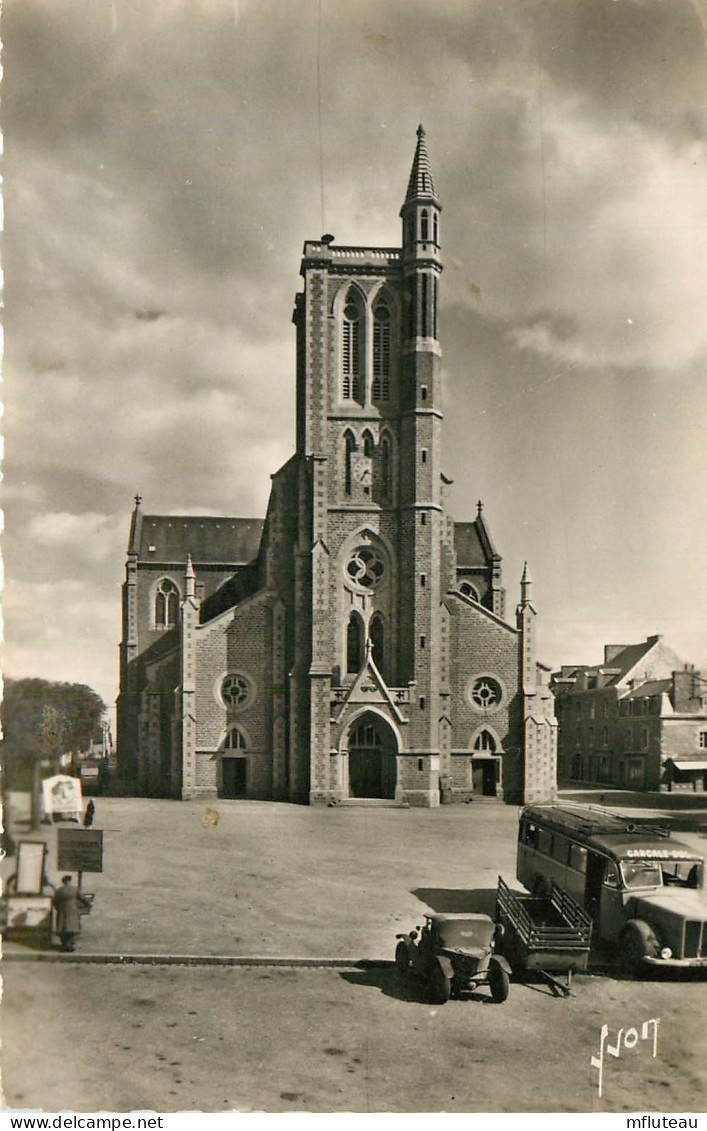 35* CANCALE L Eglise  (CPSM 9x14cm)      RL40,0825 - Cancale