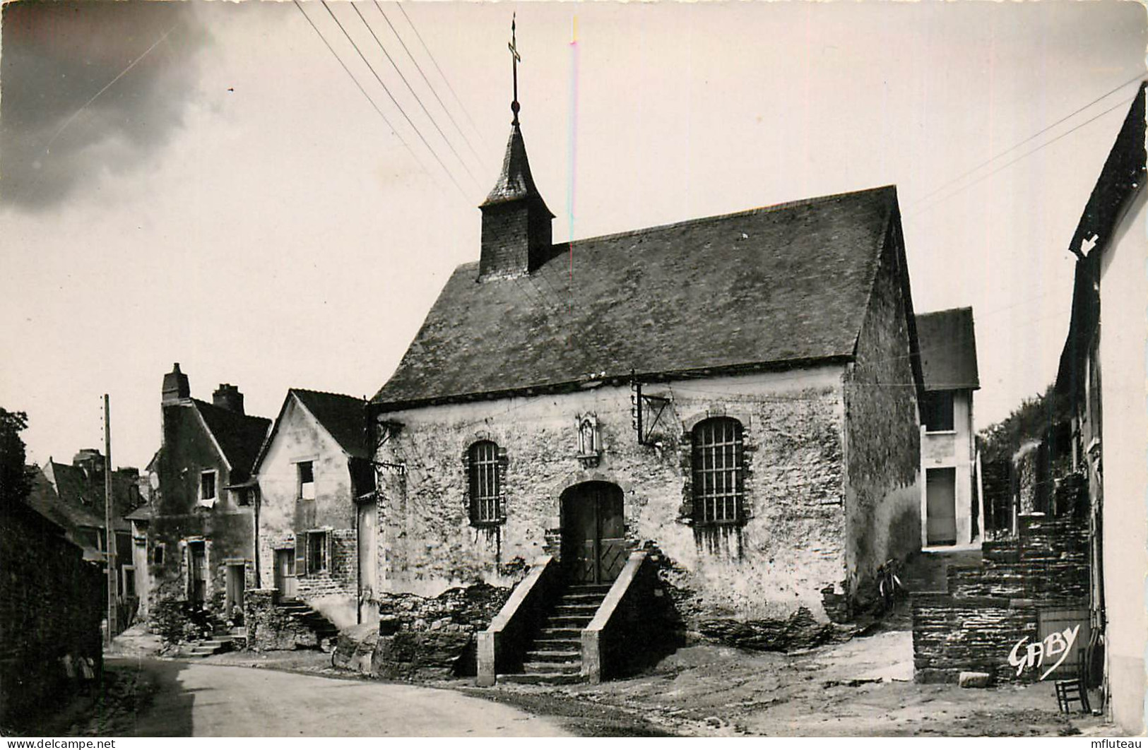 35* VITRE  Eglise Des Trois Marie      (CPSM 9x14cm)  RL40,0802 - Vitre