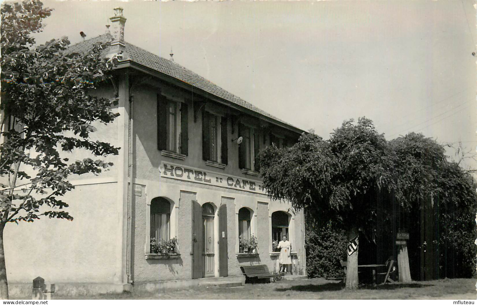 40* GASTES  Hotel Et Cafe Du Lac (CPSM 9x14cm)      RL40,1273 - Andere & Zonder Classificatie