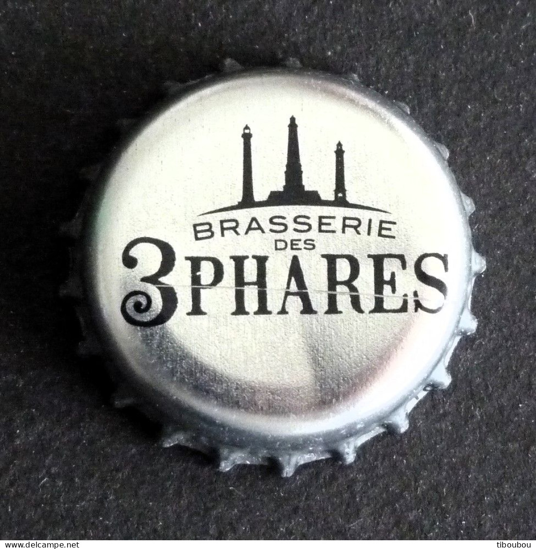 CAPSULE BIERE BRASSERIE DES 3 PHARES / LA BLANCHE DE LA COUBRE - 17200 ROYAN CHARENTE MARITIME - Bière