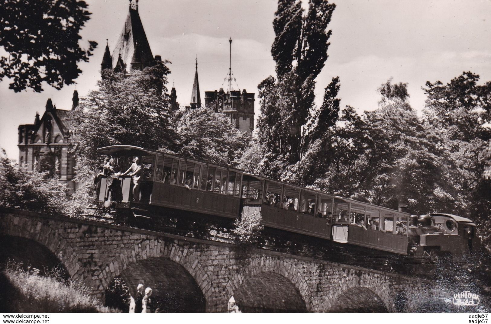 Drachenburg Drachenfels Bahn - Eisenbahnen