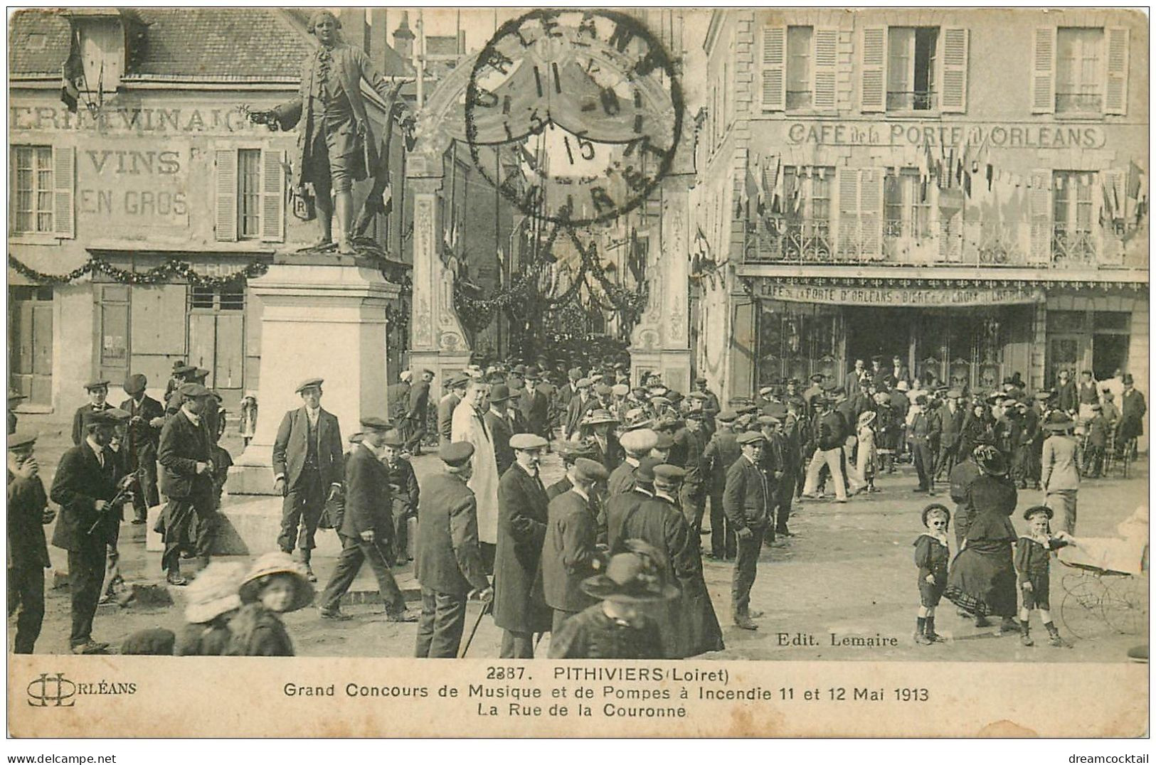 45 PITHIVIERS. Concours Musique Et Pompes Incendie Rue De La Couronne 1915 - Pithiviers