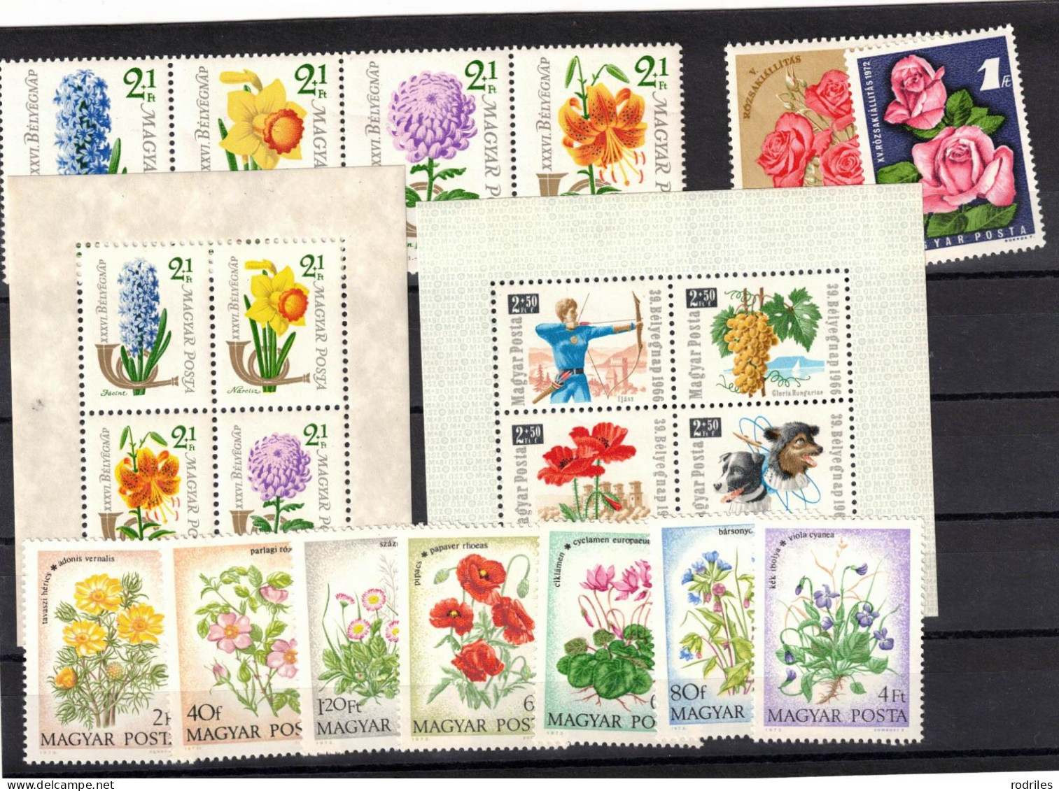 Hungría. Tres Fichas Con Series Nuevas Del Tema FLORA - Unused Stamps