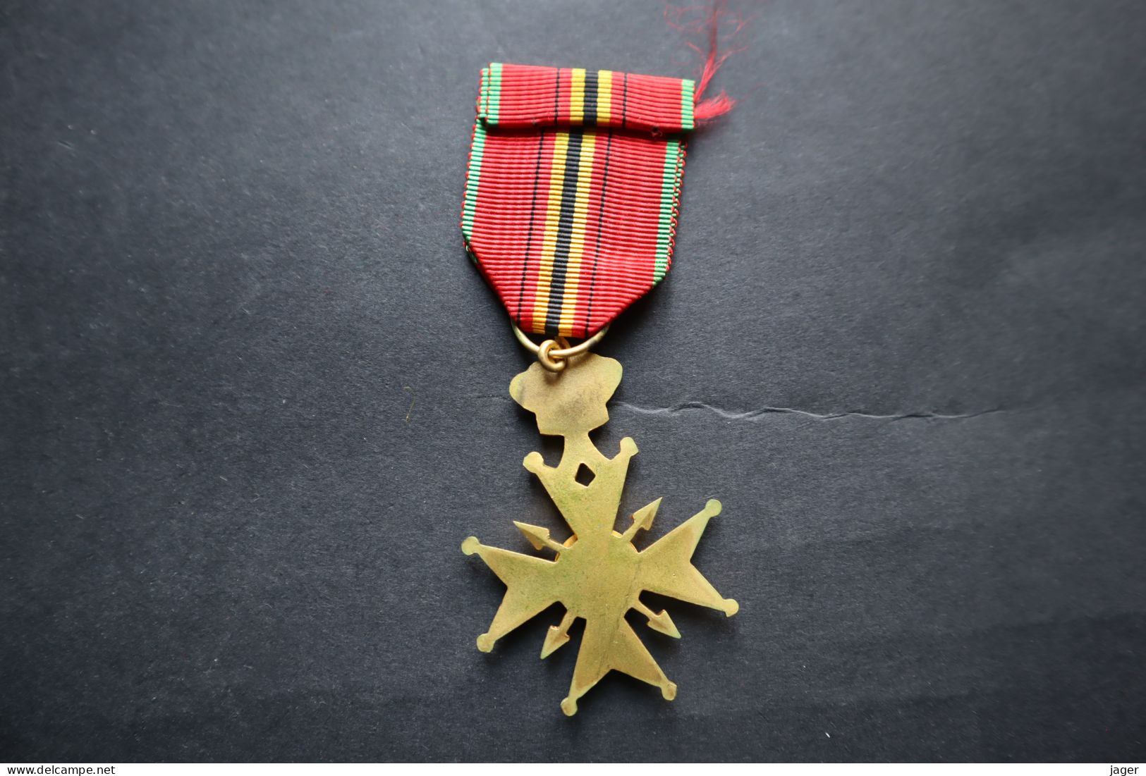 Médaille  Federation Nationale Des Combattants  Belgique - Belgique