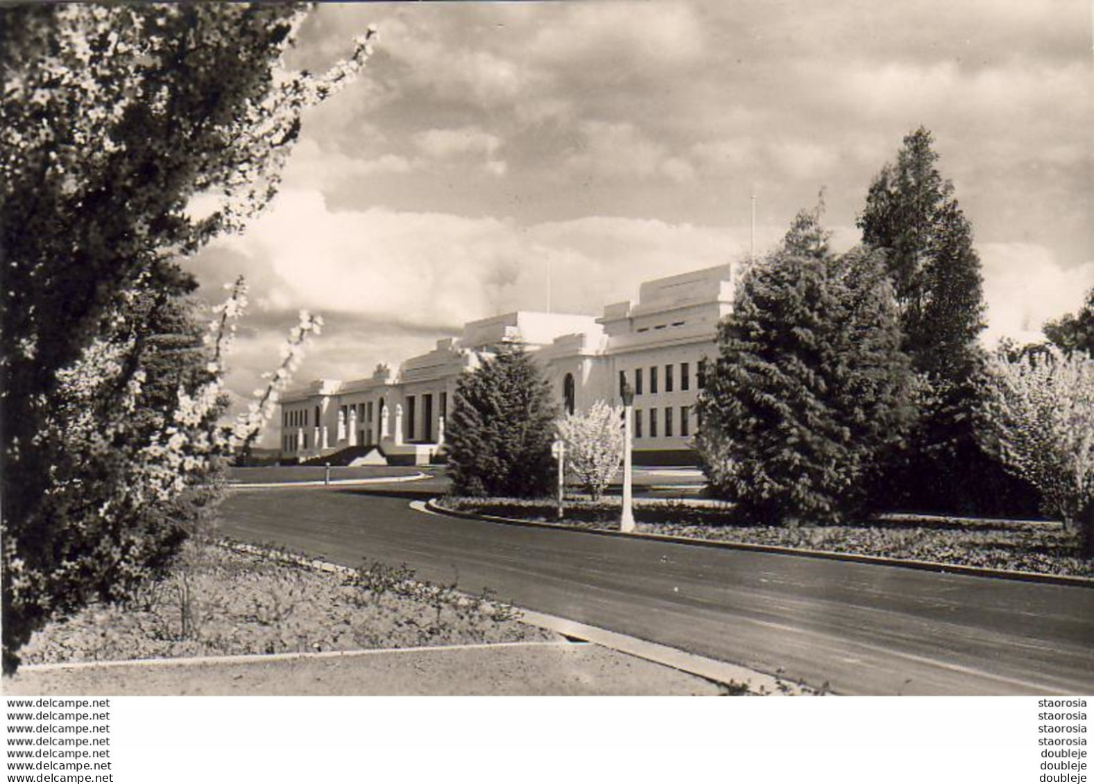 CANBERRA  (A.C.T)   Federal Parliament House   ( Real Photo ) - Canberra (ACT)