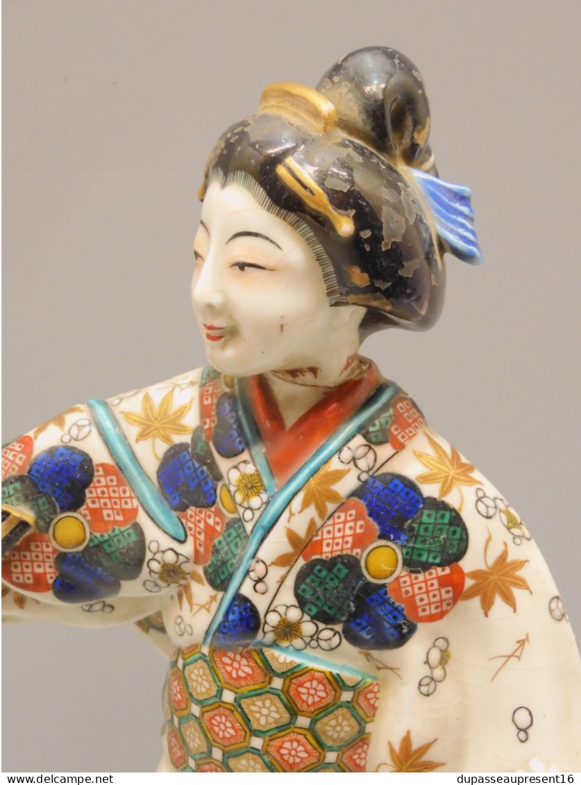 -ANCIENNE STATUETTE GEISHA CERAMIQUE à RESTAURER COLLECTION Déco VITRINE    E - Art Asiatique