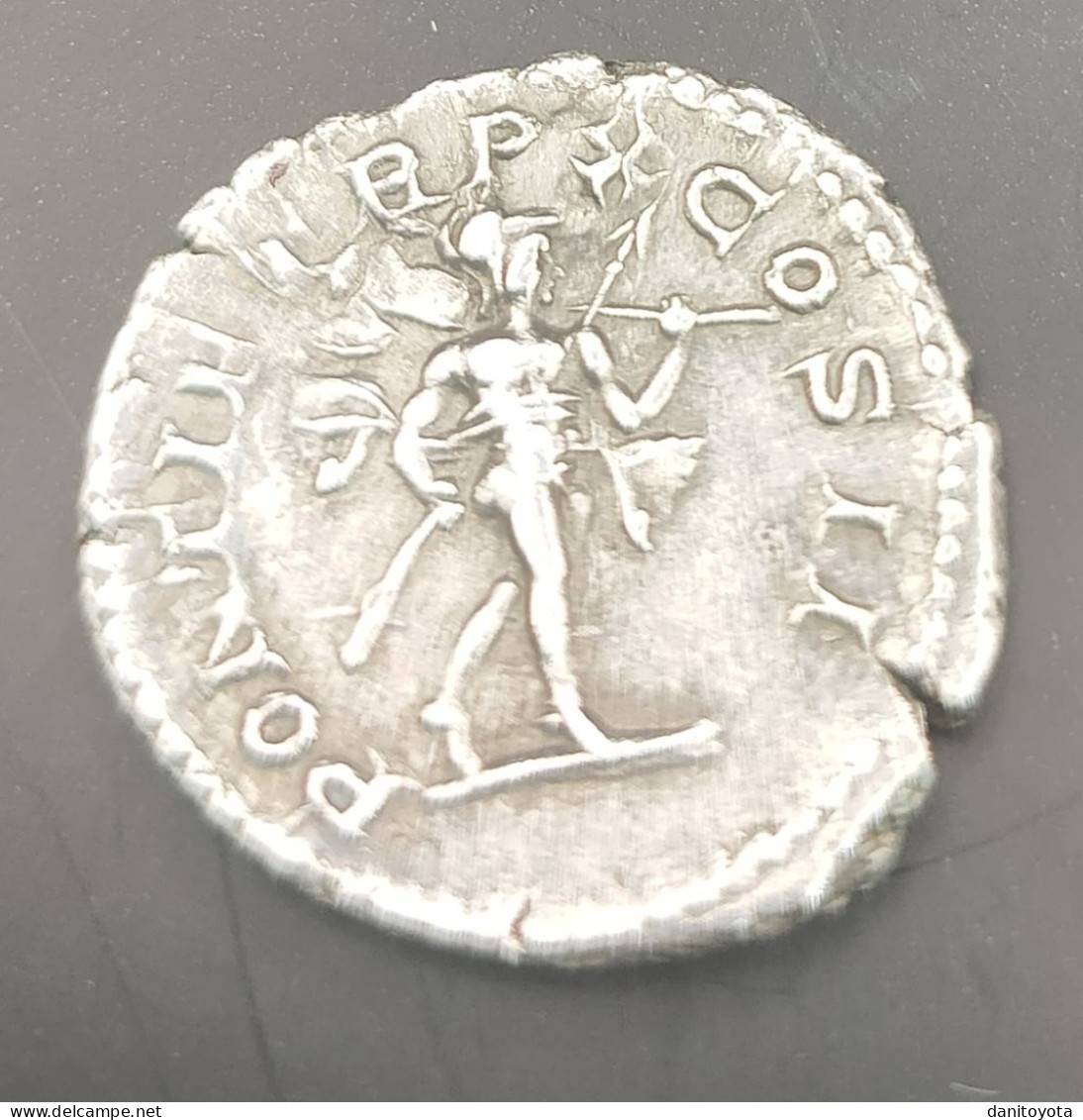 IMPERIO ROMANO. CARACALLA. AÑO 207 D.C. DENARIO. PESO 3,00 GR - Les Antonins (96 à 192)